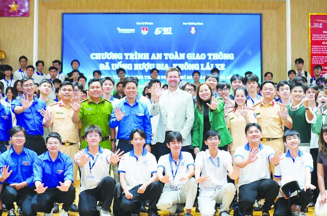 HEINEKEN Việt Nam 35 năm tiên phong vì một Việt Nam tốt đẹp hơn - Ảnh 2.