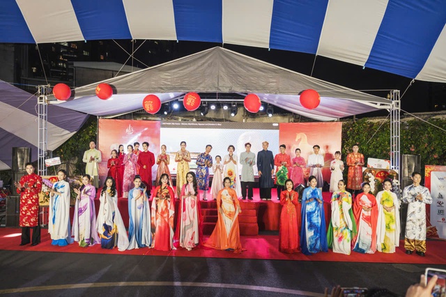 Phiên Chợ Xuân 2026: Đa sắc màu văn hóa – Gắn kết cộng đồng – Lan tỏa nghĩa tình xuân - Ảnh 7.