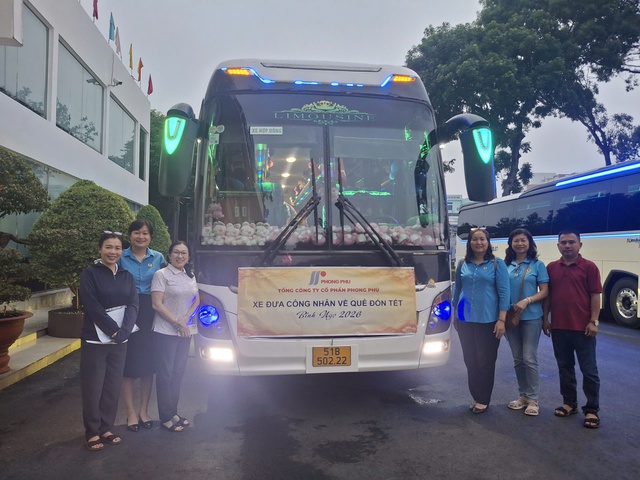 X&uacute;c động chuyến xe hạnh ph&uacute;c với 900 v&eacute; xe 0 đồng đưa người d&acirc;n về qu&ecirc; Tết 2026 - Ảnh 3.