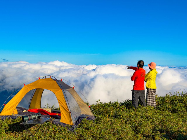 Du xu&acirc;n tr&ecirc;n "n&oacute;c nh&agrave; Quảng Trị" giữa m&acirc;y Trường Sơn - Ảnh 2.