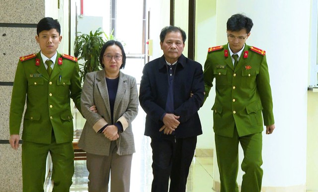 Khởi tố 2 giám đốc cùng 2 nữ kế toán kinh doanh xe điện lớn nhất ở Thanh Hóa - Ảnh 1.