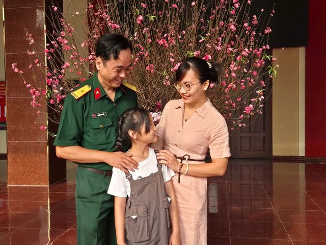 Ấm áp "Tết Công đoàn – Nghĩa tình hậu phương quân đội" - Ảnh 5.