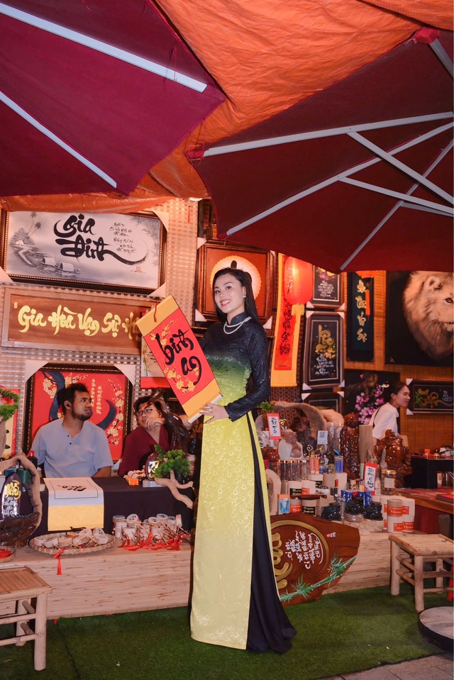 Hoa hậu Dạ Minh Châu hoài niệm về ký ức Tết - Ảnh 4.