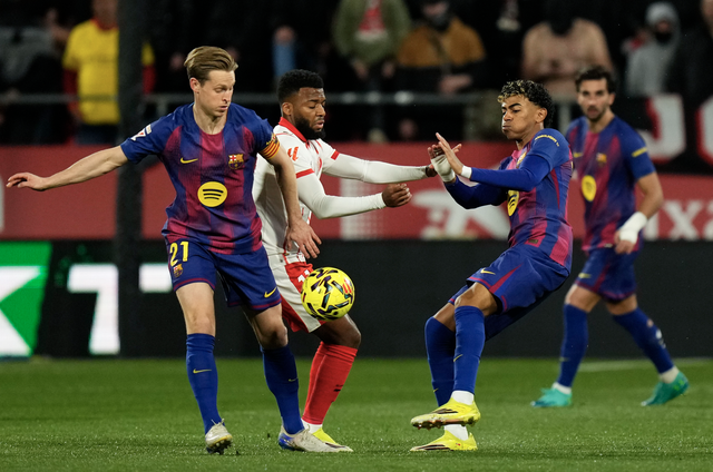 Gục ngã cay đắng ở derby Catalunya, Barcelona ôm hận với cuộc đua La Liga - Ảnh 4.
