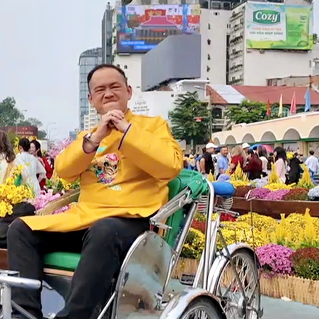 Tâm Minhon ra mắt MV xuân, "Chúc Tết ông bà, cha mẹ" - Ảnh 2.