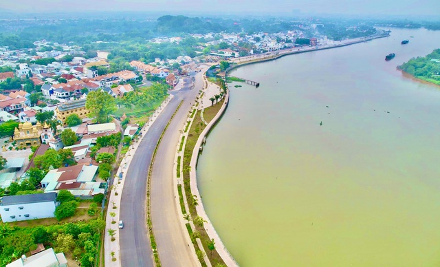 Cận cảnh con đường ven s&ocirc;ng Đồng Nai đẹp nhất năm 2026 - Ảnh 1.