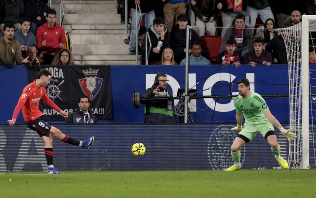 Real Madrid gục ngã phút bù giờ tại La Liga - Ảnh 4.