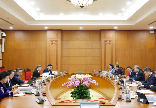 Ban Bí thư yêu cầu khắc phục tâm lý "tháng Giêng là tháng ăn chơi" - Ảnh 1.