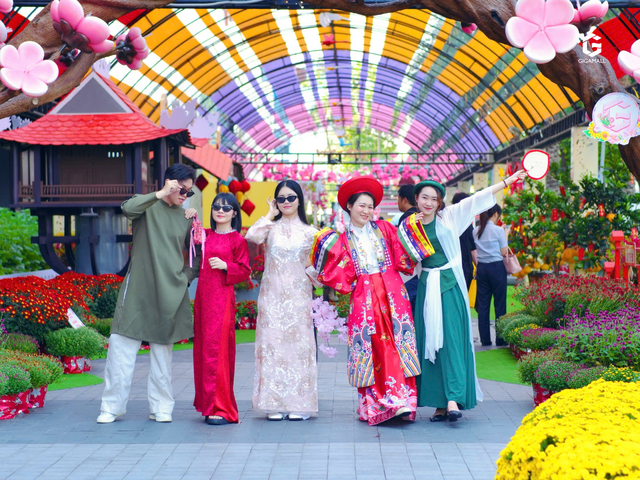 Dòng người đổ về GIGAMALL du xuân, khu game công nghệ trở thành tâm điểm giải trí đầu năm - Ảnh 11.