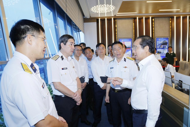 Chủ tịch UBND TP Nguyễn Văn Được thăm Tổng C&ocirc;ng ty T&acirc;n Cảng S&agrave;i G&ograve;n năm 2026 - Ảnh 2.