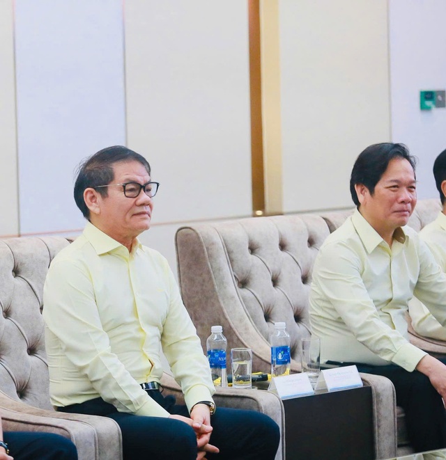 (NLĐO)- Những đ&oacute;ng g&oacute;p ấn tượng của THACO trong những năm qua kh&ocirc;ng những cho THACO, m&agrave; c&ograve;n cho TPHCM v&agrave; đất nước. - Ảnh 3.