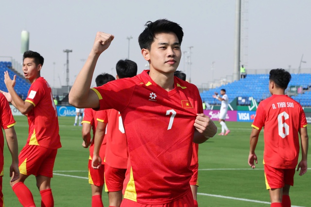 Đình Bắc: “Vua phá lưới” trẻ và bài toán ghi bàn ở V-League - Ảnh 2.