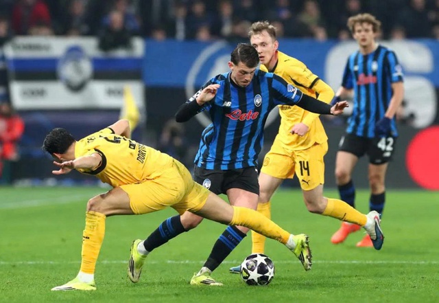 Từ bờ vực thảm họa, Atalanta cứu cả Serie A - Ảnh 1.