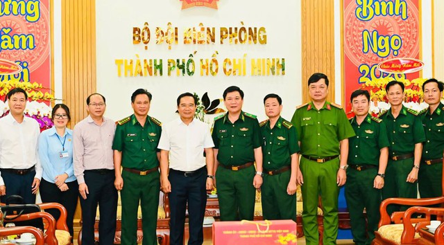 - Ảnh 3. - Ảnh 3.