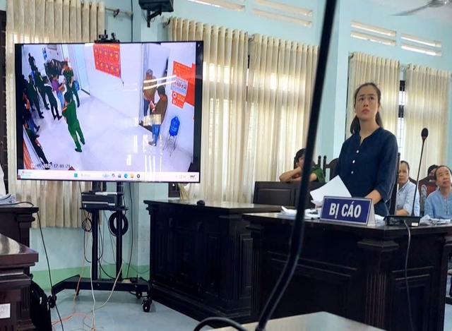 Gây rối tại trụ sở công an, người phụ nữ lĩnh 8 tháng tù - Ảnh 1.
