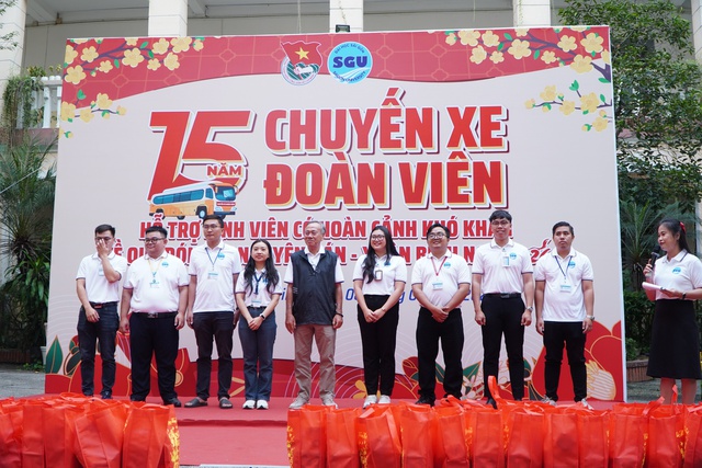 Đong đầy cảm xúc “Chuyến xe đoàn viên” năm 2026 - Ảnh 16.
