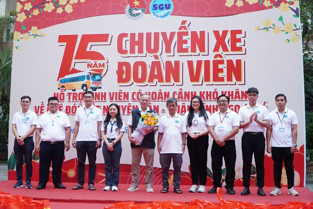 Đong đầy cảm xúc “Chuyến xe đoàn viên” năm 2026 - Ảnh 13.