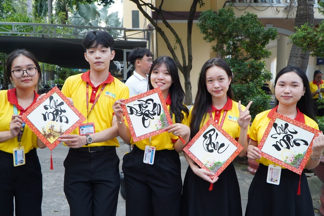 Đong đầy cảm xúc “Chuyến xe đoàn viên” năm 2026 - Ảnh 33.