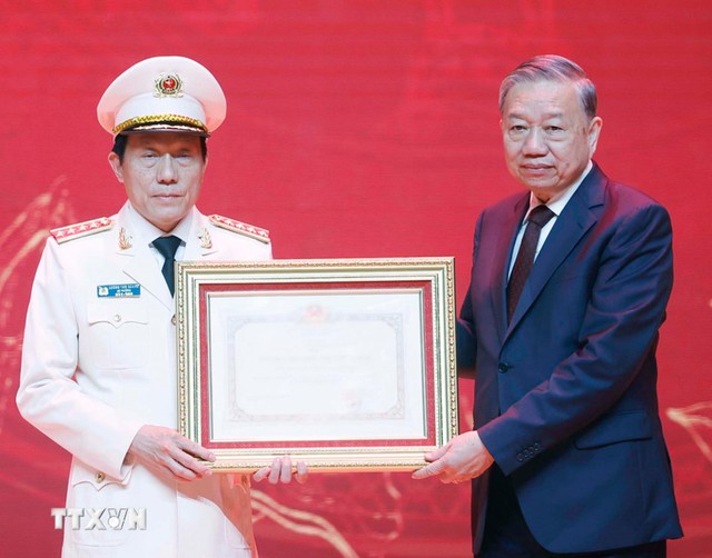 Tổng Bí thư Tô Lâm dự Lễ kỷ niệm 80 năm Ngày truyền thống Lực lượng Tình báo Công an nhân dân - Ảnh 1.