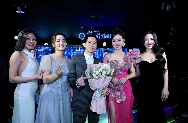 Nhạc sĩ Vũ Hữu Chiến ra mắt 100 bài hát về Xuân và Giai điệu cuộc sống - Ảnh 4.