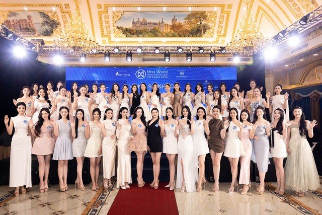Hoa hậu Tô Diệp Hà nhận được nhiều lời khen khi nhan sắc ngày càng thăng hạng - Ảnh 8.