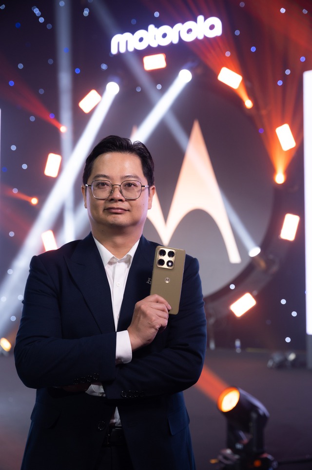 Motorola ra mắt motorola signature và motorola edge 70 - Ảnh 1.