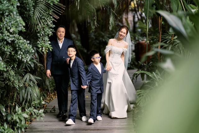 Đinh Ngọc Diệp đẹp lung linh hóa cô dâu bên Victor Vũ - Ảnh 11.