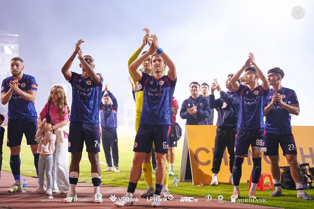 Vòng 16 V-League 2025-2026: Công an Hà Nội khẳng định vị thế "anh cả" - Ảnh 4.
