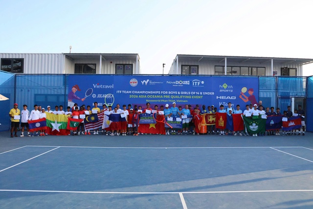 Tay vợt 14 tuổi TP HCM giúp tuyển quần vợt nam vô địch giải ITF trên sân nhà - Ảnh 2.