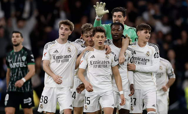 Arda Guler lập siêu phẩm ở Bernabeu, Real Madrid đại thắng Elche - Ảnh 5.