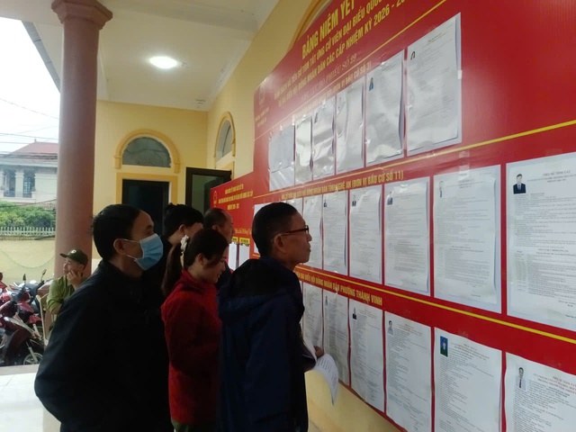 Tổng Bí thư Tô Lâm bỏ phiếu tại phường Ba Đình - Ảnh 2.