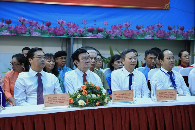 Hình ảnh lãnh đạo, nguyên lãnh đạo Đảng, nhà nước, TPHCM đi bầu cử - Ảnh 6.