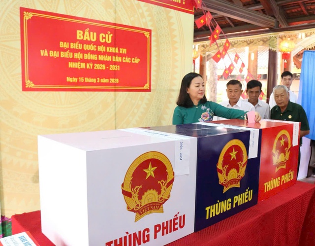 L&atilde;nh đạo TPHCM tham gia bầu cử 2026 v&agrave; quyền c&ocirc;ng d&acirc;n - Ảnh 12.