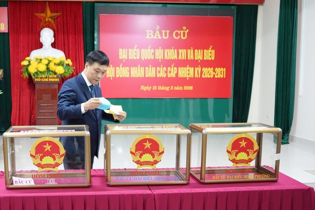 Gần 79 triệu cử tri cả nước đi bầu cử - Ảnh 2.