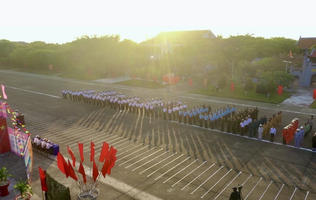 Thiêng liêng Ngày hội non sông ở đặc khu Trường Sa - Ảnh 1.