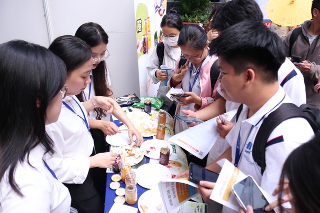 Người lao động biết loại ngoại ngữ này sẽ được săn đón trong năm 2026 - Ảnh 2.