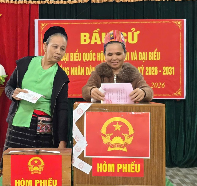 - Ảnh 1. - Ảnh 1.