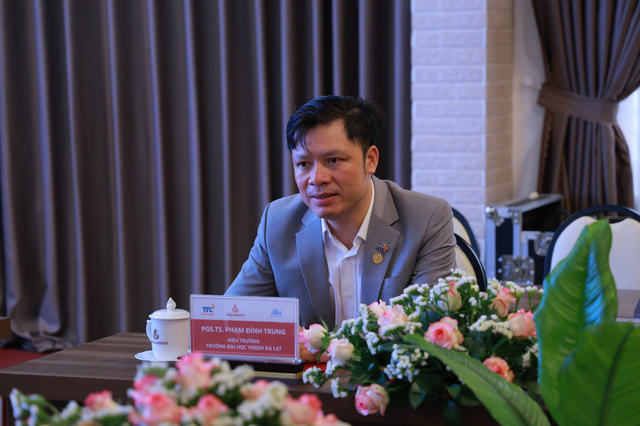 Công ty Cổ phần Tập đoàn Đầu tư ATM ký hợp tác với Trường Đại học Yersin Đà Lạt - Ảnh 2.