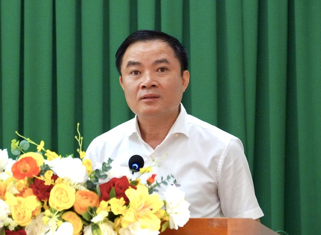 Hơn 200 cử tri phường Vũng Tàu tiếp xúc ứng cử viên bầu cử 2026 - Ảnh 4.