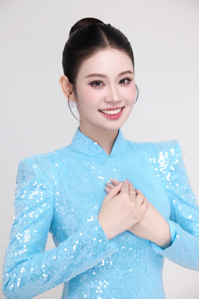 Mỹ nhân hiến tạng đang gây "sốt" là ai? - Ảnh 1.