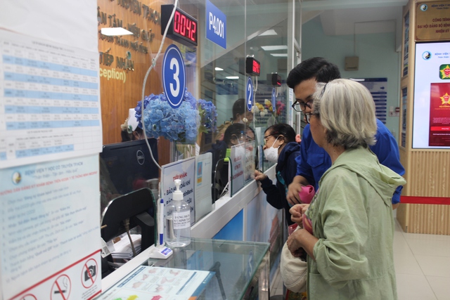 Khám chữa bệnh BHYT năm 2026: Thủ tục mới nhất người dân cần biết - Ảnh 4.