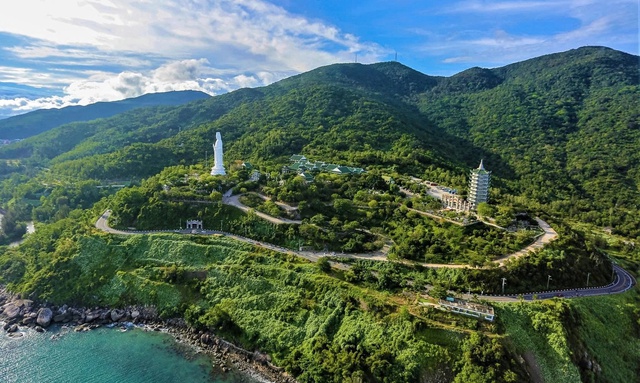 Trải nghiệm du lịch Đà Nẵng 2026 với chương trình kích cầu ấn tượng - Ảnh 1. Trải nghiệm du lịch Đà Nẵng 2026 với chương trình kích cầu ấn tượng - Ảnh 1.