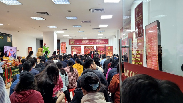 Cửa h&agrave;ng Bảo T&iacute;n Minh Ch&acirc;u đ&oacute;ng cửa g&acirc;y hoang mang cho kh&aacute;ch h&agrave;ng tại H&agrave; Nội - Ảnh 3.