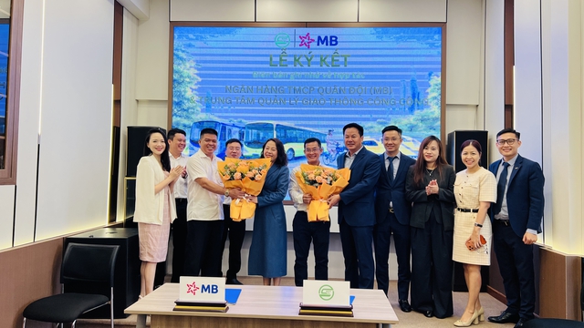 MB đồng hành cùng Sở Xây dựng TP HCM phát triển giải pháp thanh toán số trong giao thông công cộng - Ảnh 1.