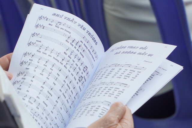 Hàng ngàn người dự Thánh lễ An táng Đức Hồng y Gioan Baotixita Phạm Minh Mẫn - Ảnh 14.