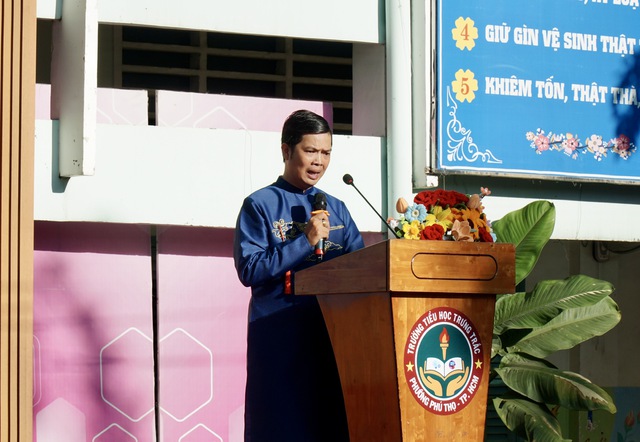Sôi nổi hội thi “Duyên dáng áo dài” phường Phú Thọ, TPHCM - Ảnh 5.
