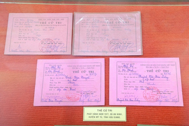 Hơn 140 tư liệu quý về bầu cử được giới thiệu tại Cần Thơ - Ảnh 5.