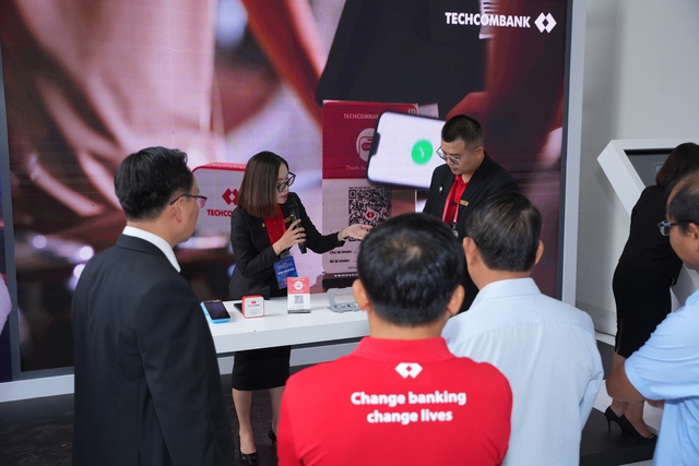 Techcombank thúc đẩy chuyển đổi số, tiếp cận tài chính cho doanh nghiệp và hộ kinh doanh ở Đồng Nai - Ảnh 3.