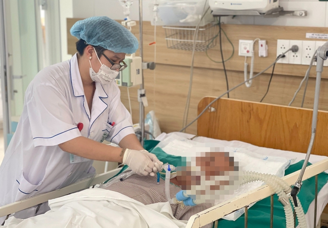 3 người nghi ngộ độc sau bữa ăn gia đình - Ảnh 1.