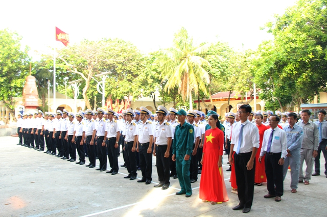 Đặc khu Trường Sa bỏ phiếu sớm ở 20 khu vực - Ảnh 1.